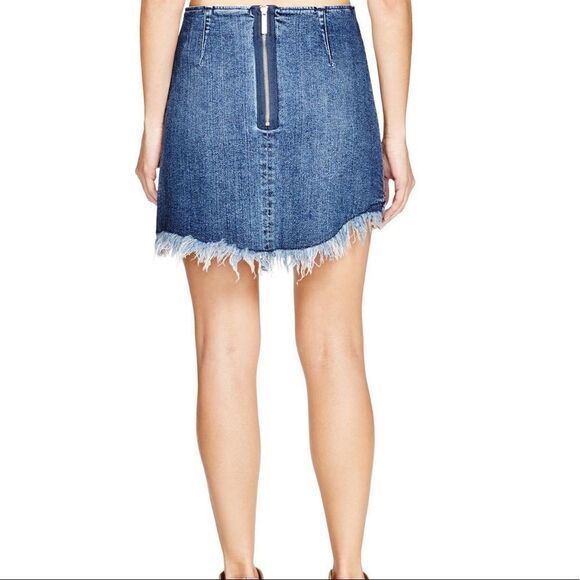 Kendall & Kylie Raw Edge Asymmetrical Denim Seamed Mini… - Picture 4 of 5
